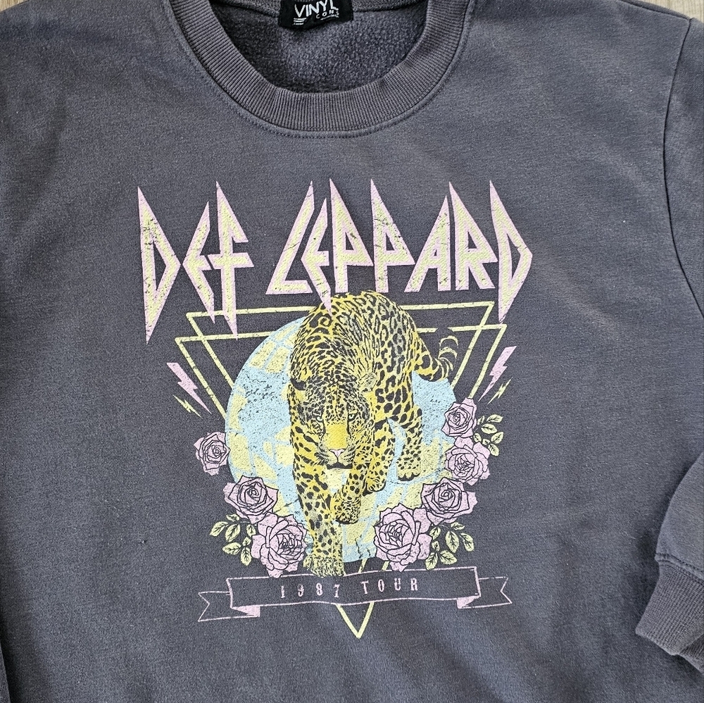 Vintage Def Leppard  1987 Tour  Sweatshirt - Picture 2 of 5